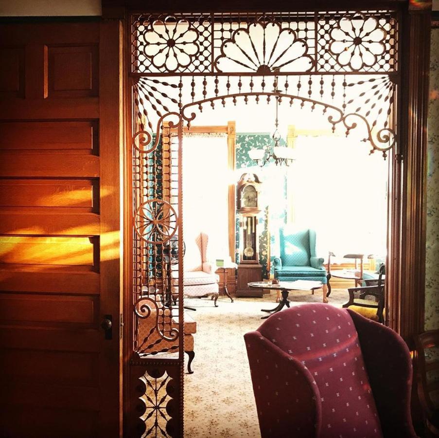 Innisfree Bed & Breakfast Саут-Бенд Екстер'єр фото