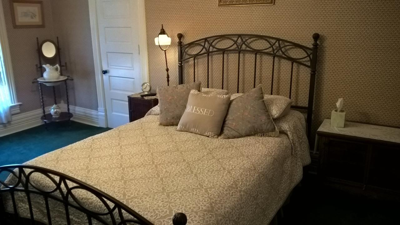Innisfree Bed & Breakfast Саут-Бенд Екстер'єр фото